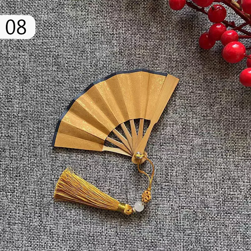 

2.5 Inch Mini Folding Fan Portable DIY Painting Ancient Style Held Dance Fan Phone Car Hanging Pendant Wedding Party Gift Crafts