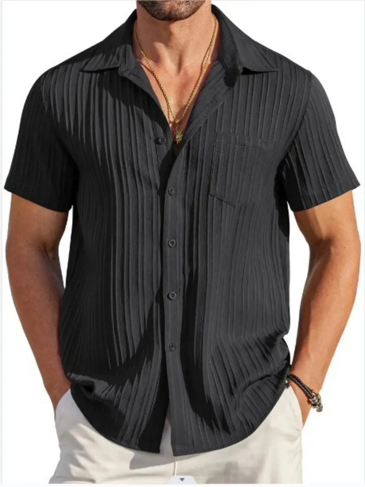 Fashion summer menswear Men\'s fashion striped casual beach shirt short sleeved shirt