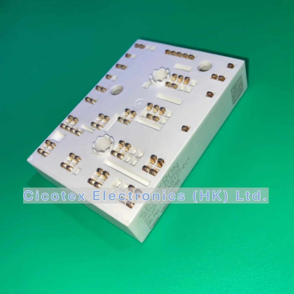 

skiIP35NAB12T4V1 MODULE skiIP35NAB12 T4V1 IGBT 3-phase bridge rectifier + brake chopper + 3-phase bridge inverter skiIP35NAB12T4