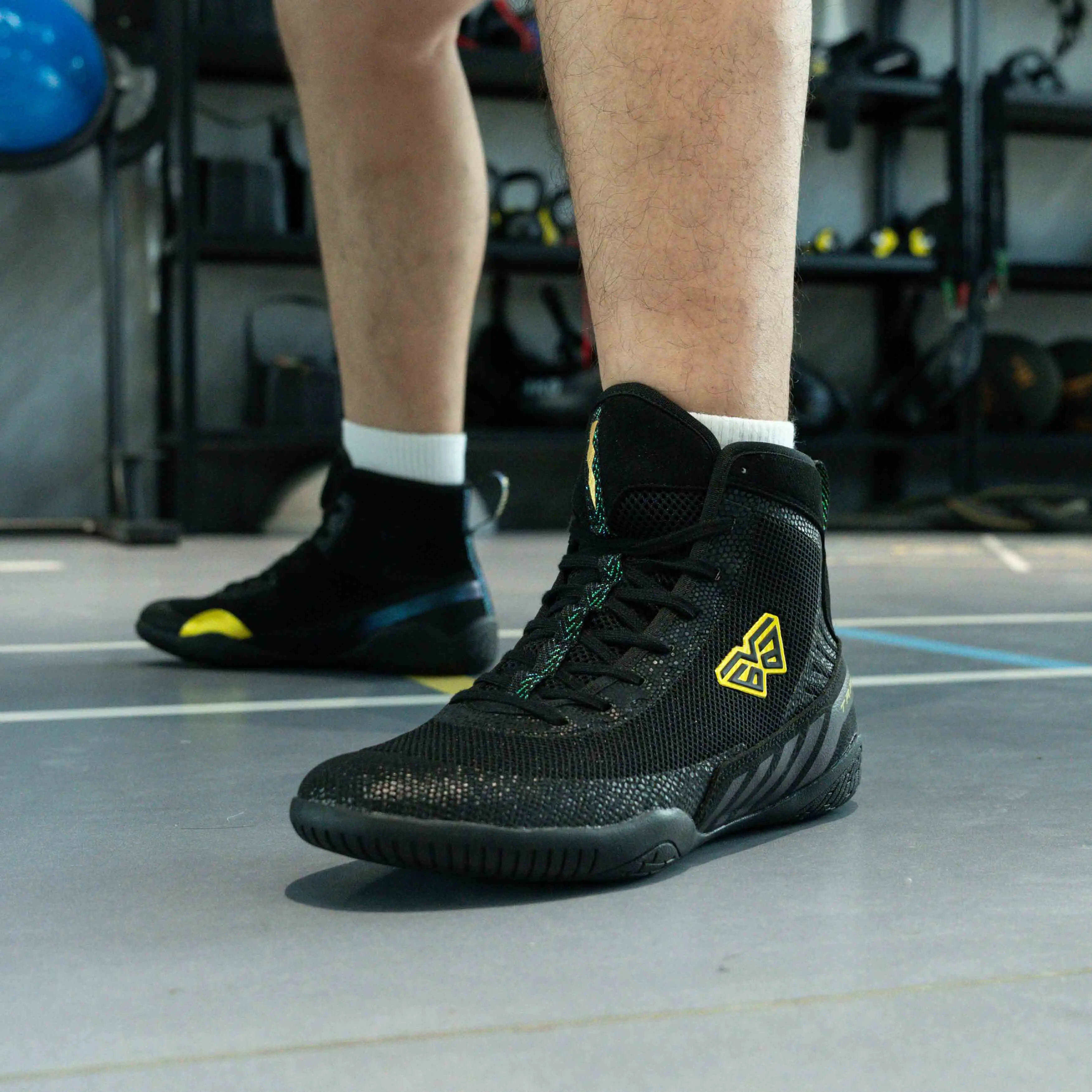 

Men Wrestling Shoes Boots Top Quality Combat Athletic Breathable Fighting Sneakers Casual Non-Slip Equipment Wrestling Boots