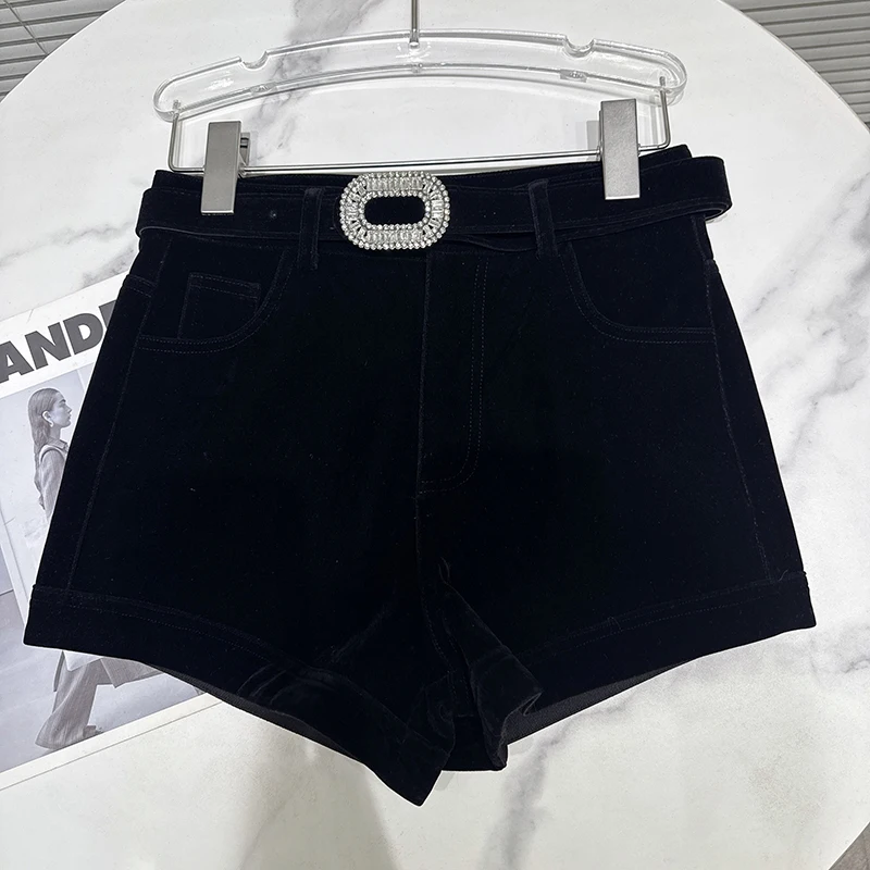 French Style Fashion Water Diamond Buckle with Belt Design Sense Velvet Shorts 2025 Winter New Women Commute Solid Short