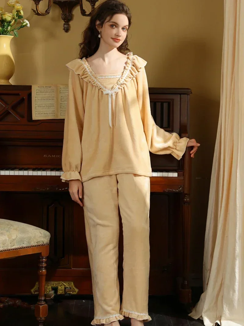 Yellow Winter Long Sleeve Top Pants Princess Nightwear Velvet Loose Women Vintage Fairy Victorian Sleepwear French Pijamas Set