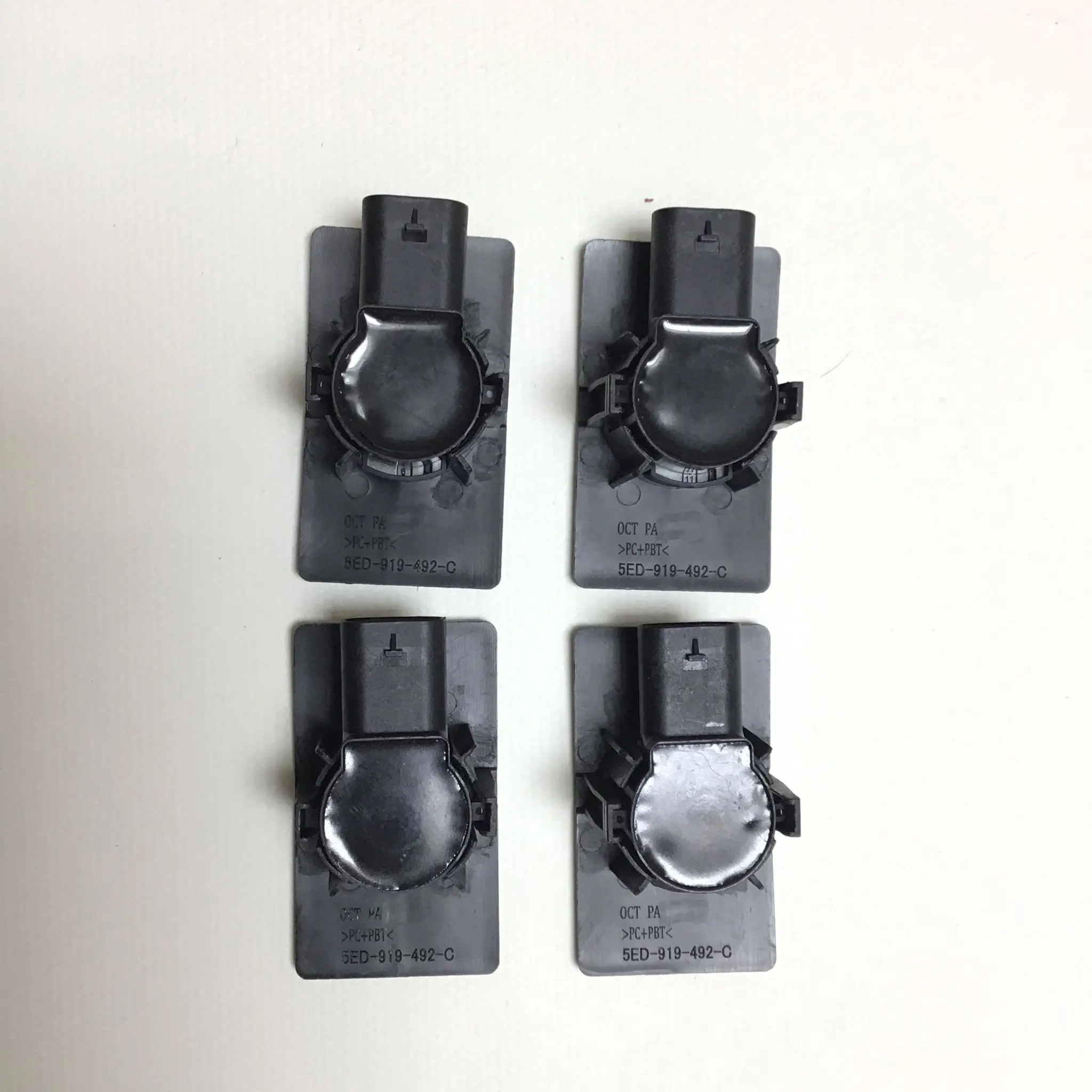 5Q0919275B PDC Sensor GRU Parking Aid or Holder for Volkswagen VW Seat Skoda Audi OEM: 5Q0919133 / 5Q0 919 275B / 5Q0 919 133