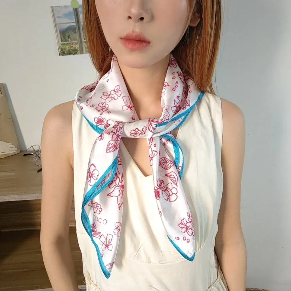 

Модный дышащий шарф с цветочным принтом из атласной ткани, шелковый атласный тюрбан с пятнистой собакой, мягкий изящный квадратный головной убор