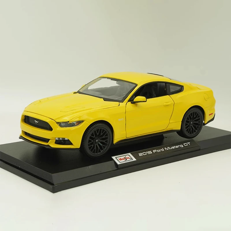 

1/18 Scale Ford Mustang GT 2015 Sports Car Simulation Alloy Car Model Static Display Collectible Toy Gift Souvenir Decoration