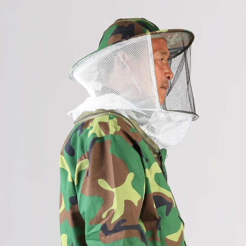 A 1PCS Anti Bee Suit Woodland Camo Split Bee Clothing Protective Suit