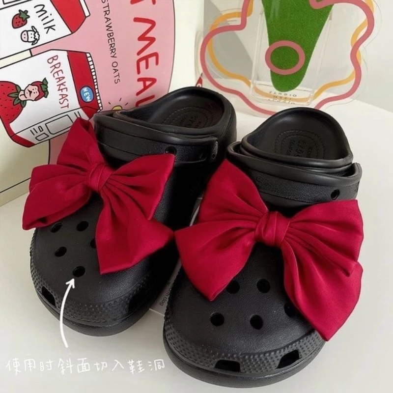 

2PCS Winter Bow Shoe Charms Cute Detachable Diy Decorative Y2K Fashion Slip-On Footwear Accessories Party Xmas Gifts