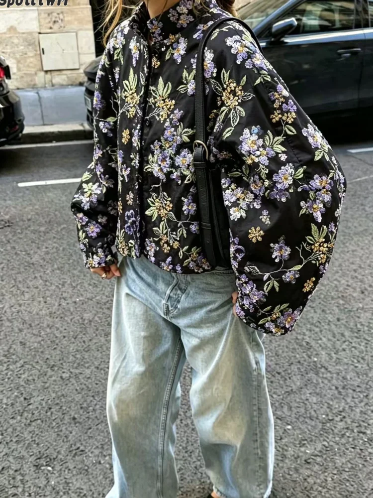 Women Floral Jacquard Cropped Bomber Jacket Stand Collar Oversized Long Sleeve Tapestry Coat Vintage Lady Autumn Casual Outfit