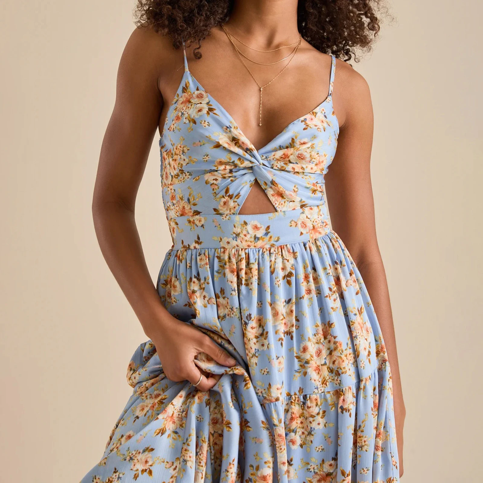 Women Slip Dress Sleeveless V-neck Floral Dress Hollowed Summer Long Swing Dress for Cocktail Party