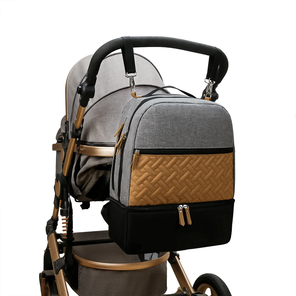 

Mommy Bag In Simple Light Gray Quick Access To Items Is Very Convenient A Good Helper For Traveling With Kids