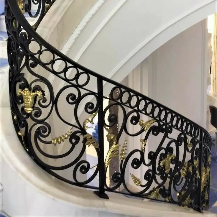 Modern-designed Metal Staircase Iron Staircase Custom-made For Residential And Commercial Buildings