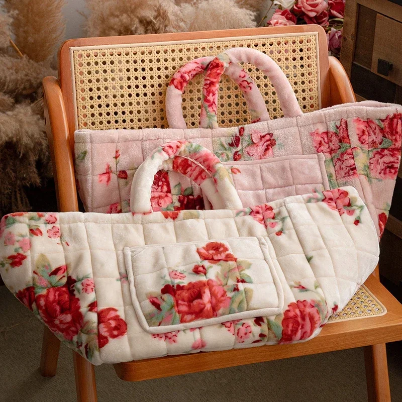 Flannel Storage Bag Retro Flower Portable Storage Basket Elegant Home Pastoral Clothes Sundries Storager Organizer Picnic Basket