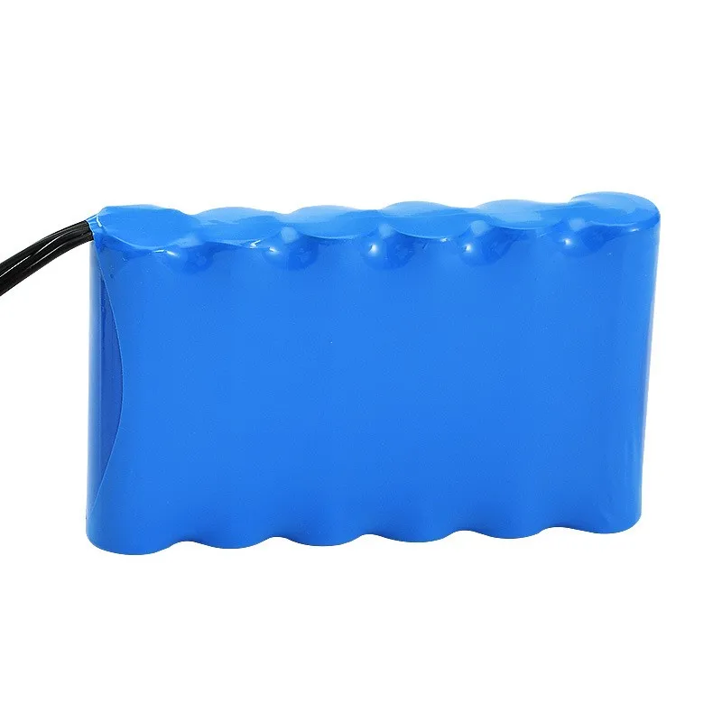 Spot wholesale 18650 lithium battery pack with large capacity of 5200mAh and electric charging lithium battery with outlet termi