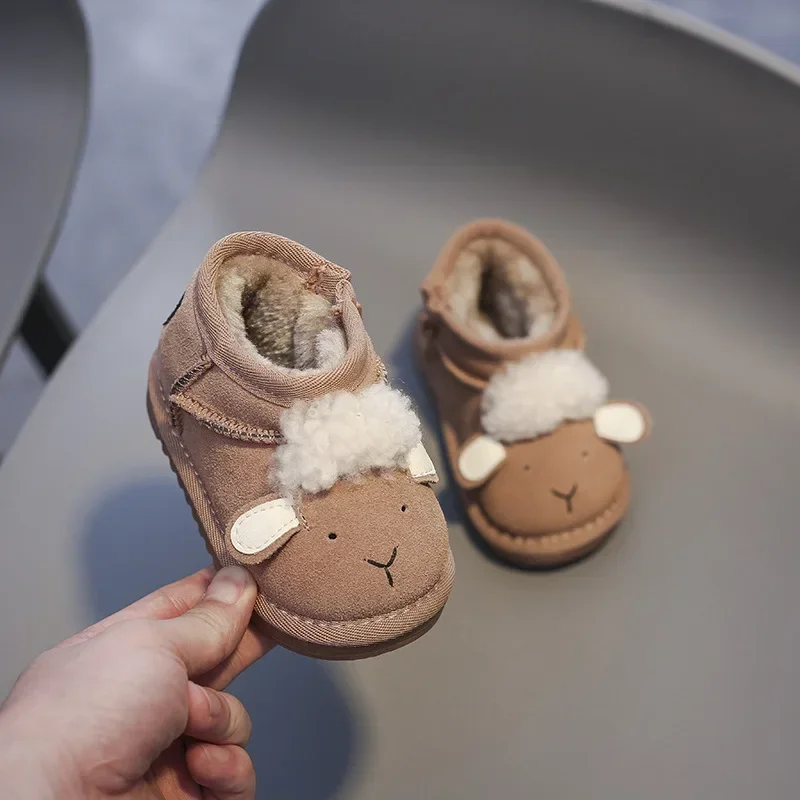 Botas de nieve para niños y niñas, zapatos de algodón de felpa de dibujos animados, antideslizantes, para exteriores, Invierno