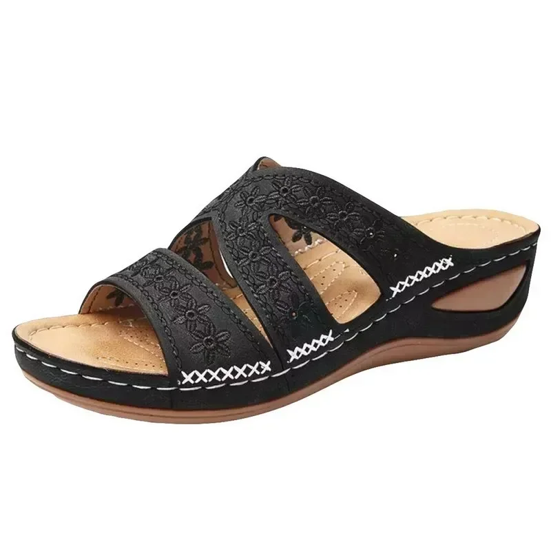 Sommer 2026 Damen-Sandalen mit offenen Zehen, Retro Rutschfeste Leder-Freizeitsandalen, Modische Vielseitige Damensandalen – Detail 6