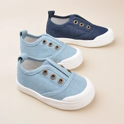 Unisex New Arrivals Spring Fashion Daily Canvas Slip-on Solid Comfortable Flat Non-Slip Outdoor Casual Sneakers EW9S22