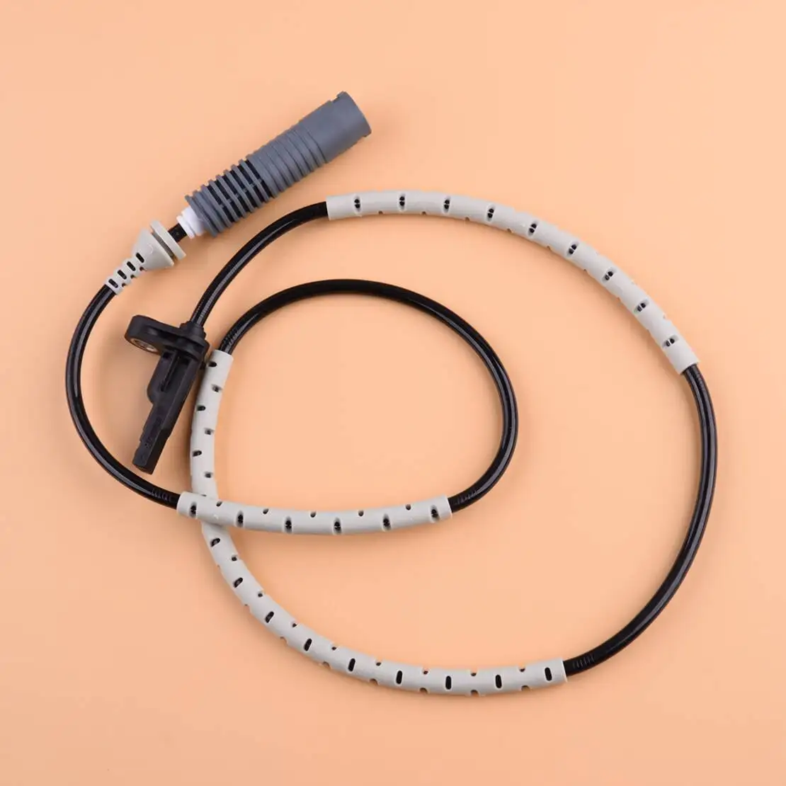 

34526785022 Датчик скорости заднего колеса ABS подходит для BMW 1 3 серии E81 E82 E87 E88 130i 135i E90 E91 E92 E93 325i 330i 2004-2014