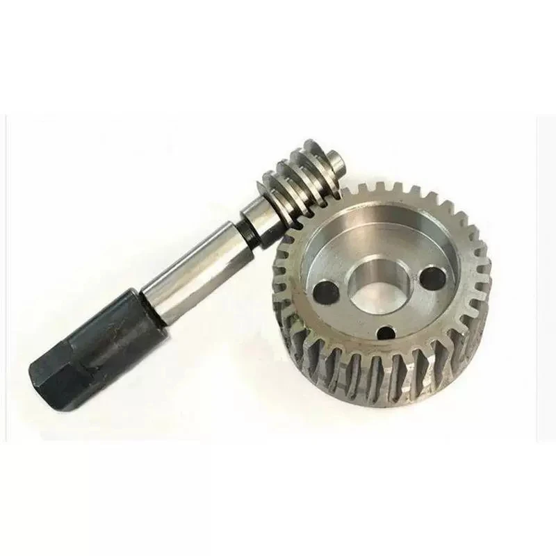 Taiwan turret milling machine accessories head left and right swing head worm tilt screw C1 turbine B186 189 gear