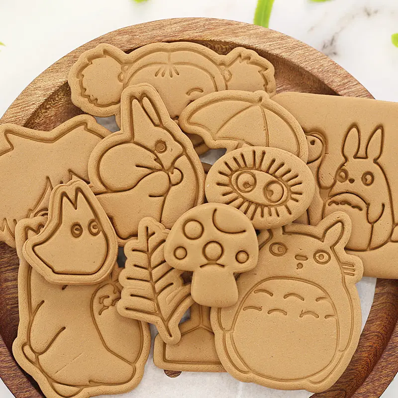 Cartoon Cat Cookie Cutter Plastic Biscuit Baking Fruit Knife Kitchen Cake Mold Tools Embossing Printing