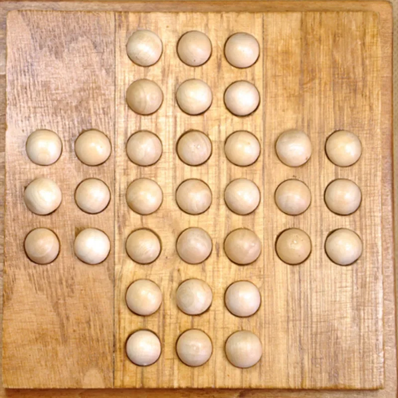 Desafío solitario clásico Peg: juego Premium IQ Mind Teaser, rompecabezas de tablero estratégico para niños, juguetes, regalos, entretenimiento para niños