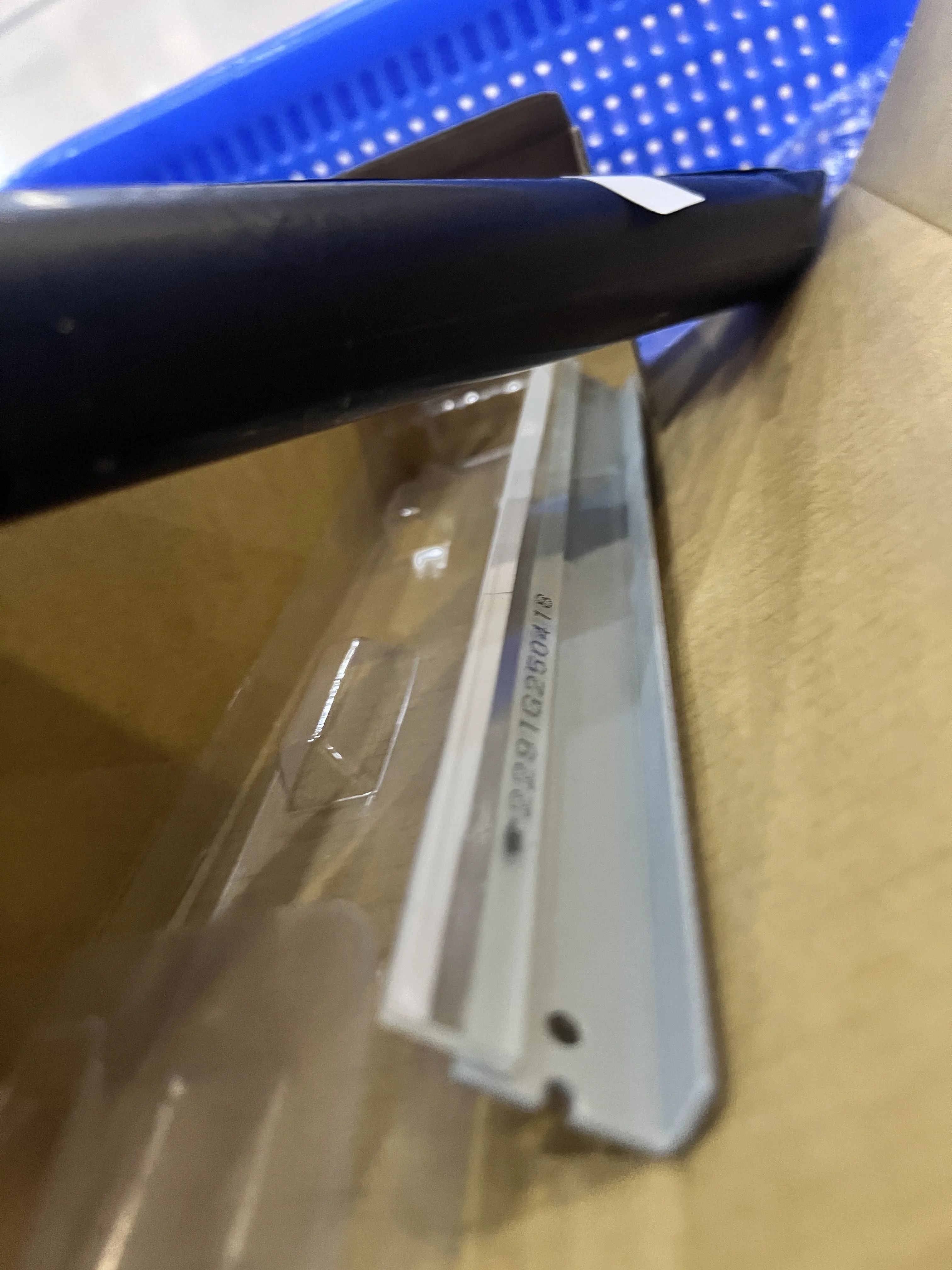 

1SET P105 Cylinder OPC Drum Cleaning Blade For Xerox P105b M105b P158b M158 P255 P255DW phaser 3010 3040 WC 3045 6000 6010 6015