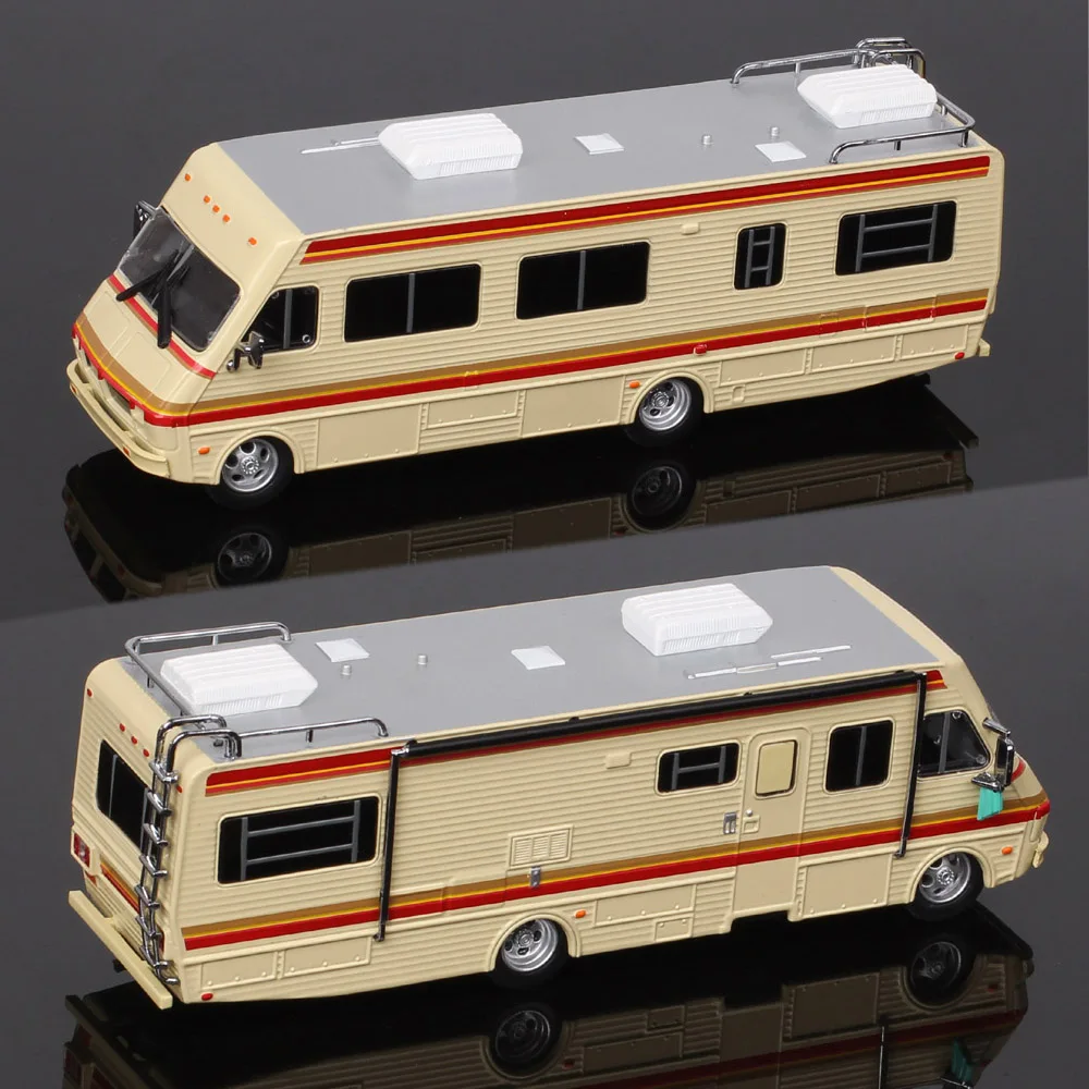 1/64 Scale 1986 Fleetwood Bounder RV Car Bus Model Diecasts Toy Vehicles Collectibles Motorhome The Krystal Ship Souvenir