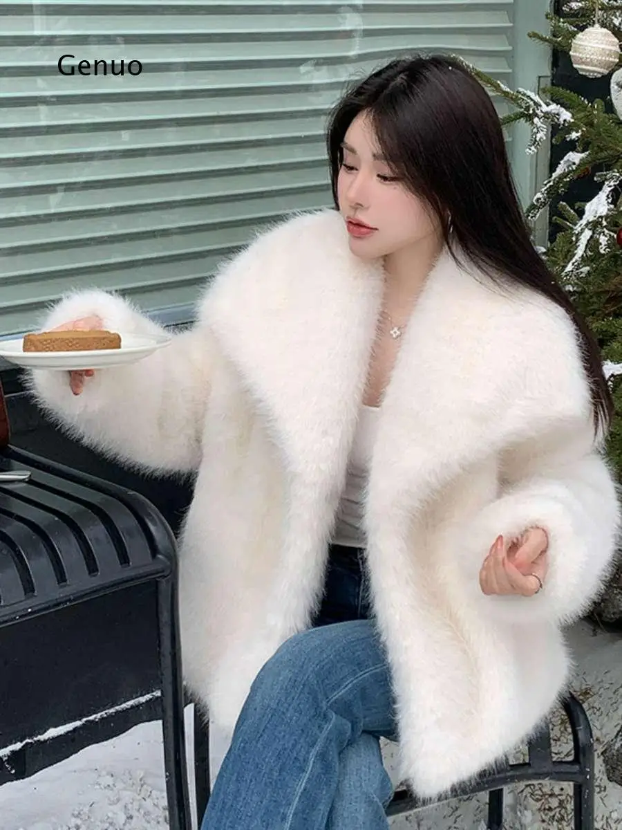 Women's Faux Fox Fur Coat Winter Warm Fluffy Outerwear Lapel Collar Casual Elegant Jacket for Daily Streetwear Fashion