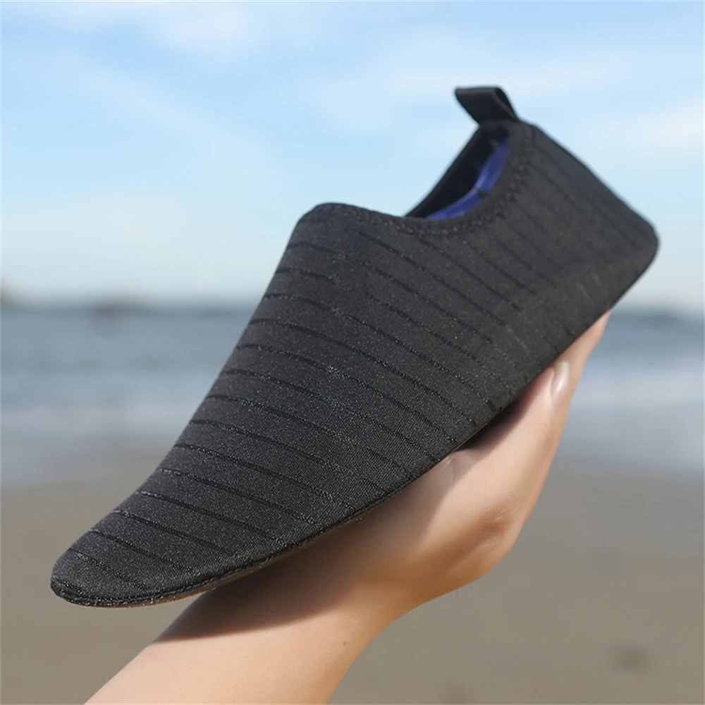 Water Shoes — size and design detail 8