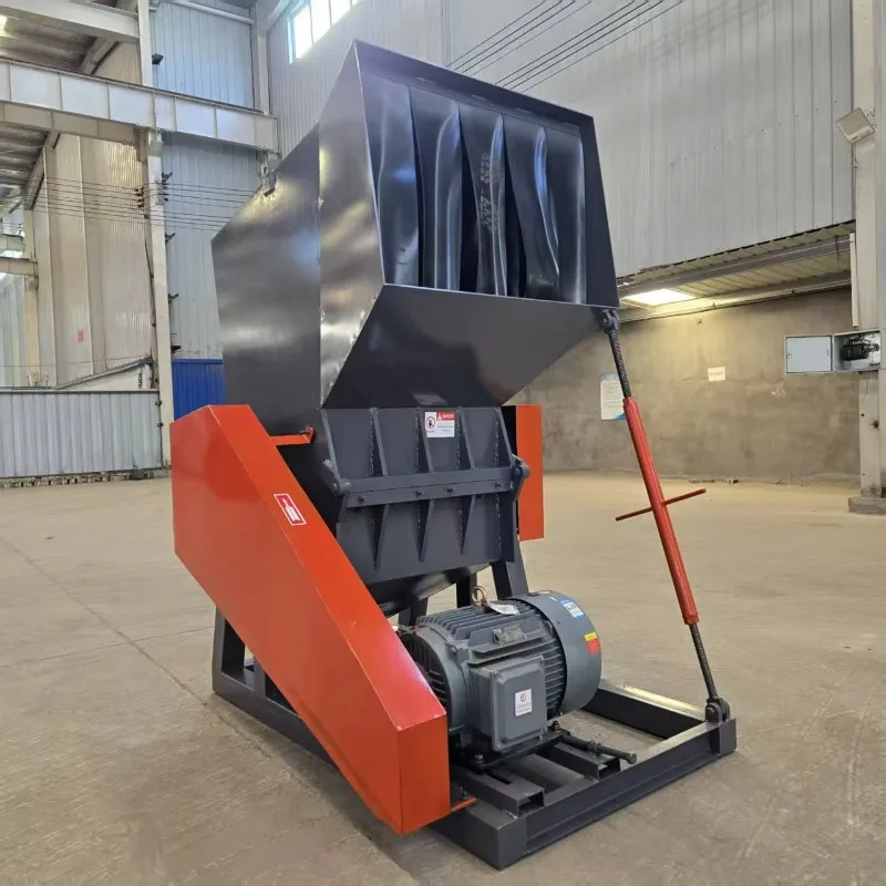 Vertical Type Plastic Crusher Compact Structure Shredder Easy Operate For Small Factory Plastic Waste Process