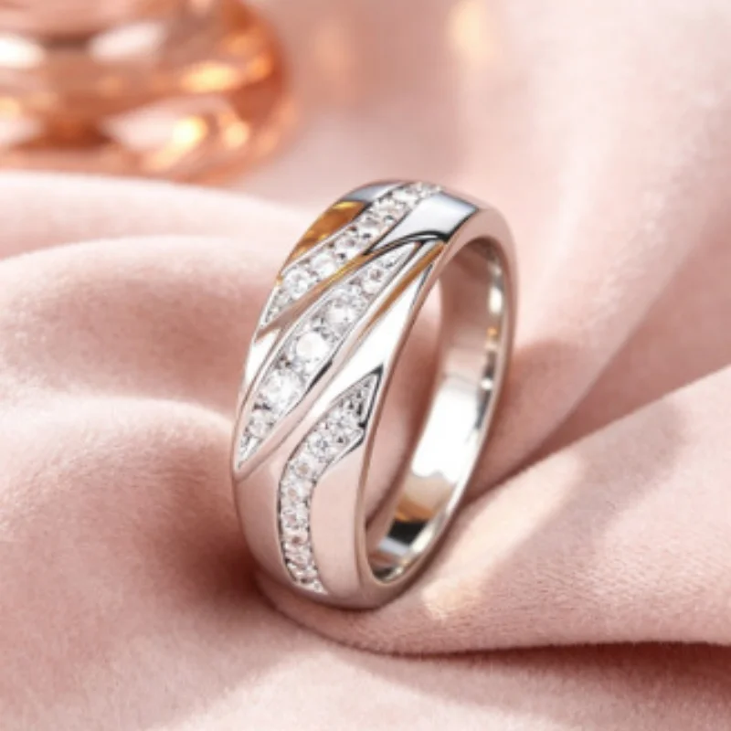 European and American Interwoven Diagonal Full Zircon Ring, Light Luxury, Versatile, Fashionable, Zircon Set Accessories