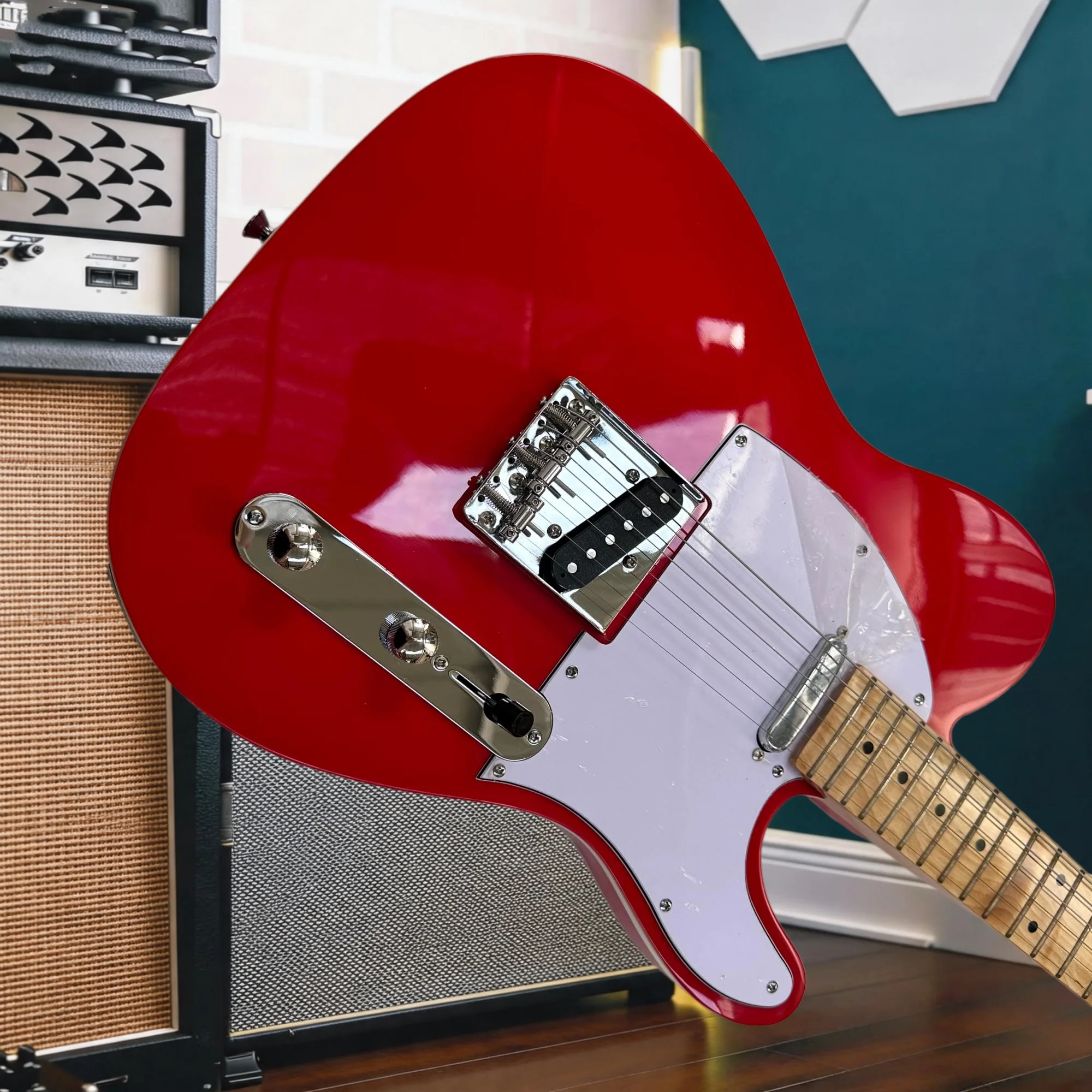 Red Double Binding Tele Style Electric Guitar, Maple Fretboard Vintage TL Solid Body Electric Guitar, Single Pickup Setup