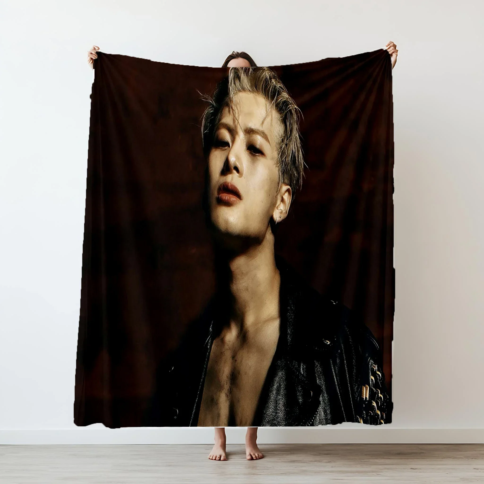 

Фланелевое одеяло с изображением футбольной звезды Лео Месси для взрослых и детей, мягкое, для дивана и кровати, портативное, идеальный подарок для фанатов