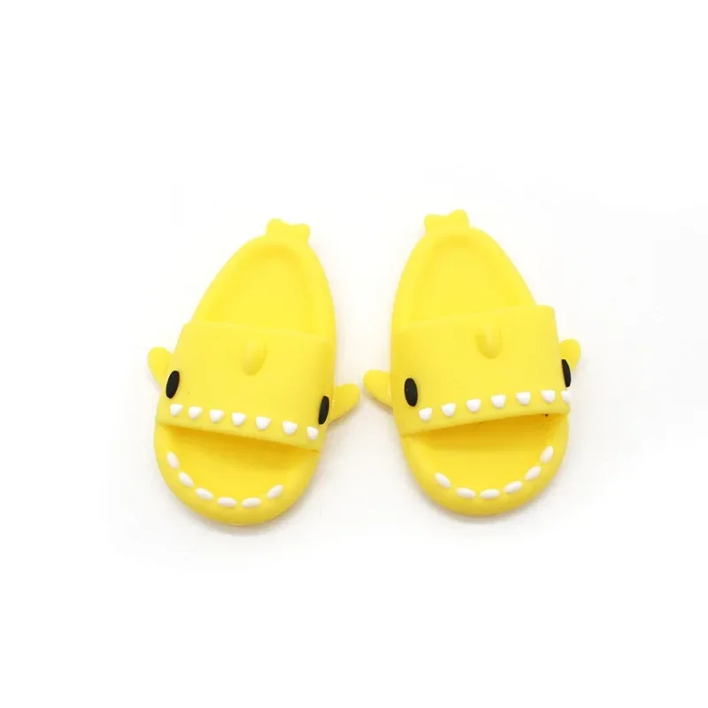 Convient pour 15-17 cm labubu poupée mini joint pantoufles de plage mignon dessin animé requin sandales de plage bricolage filles chaussures à langer accessoires