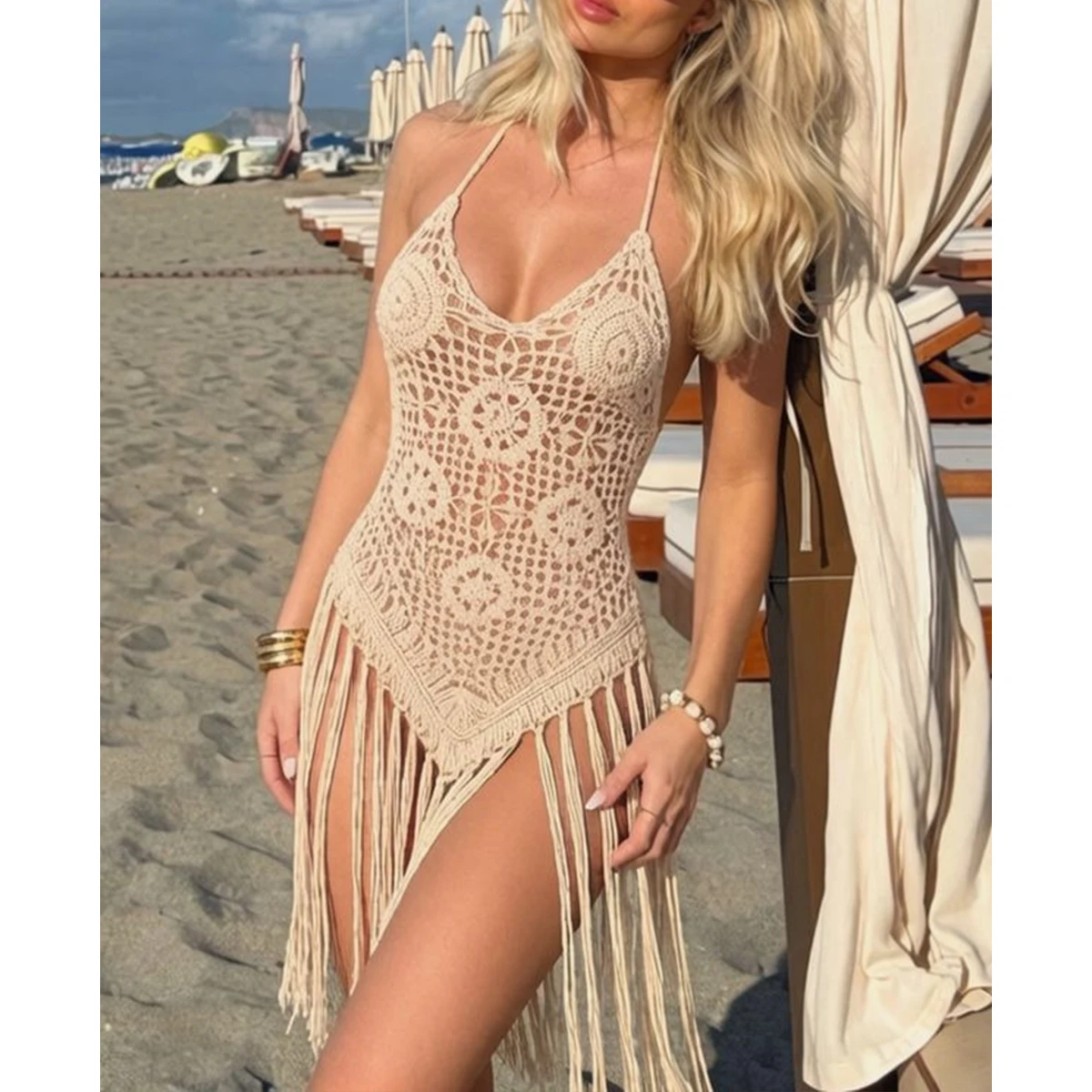 Sexy Hand Hook Halter Tie Design Beach Cover-Up, Vacation Style Fringe Hem Hollow Out Dress, Slim-Fitting Plain Beachwear