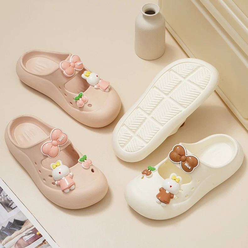 2026 New Eva Cartoon Lightweigt Slippers Women's Summer Clogs 3cm Platform Mary Jane Sandals Student Slides
