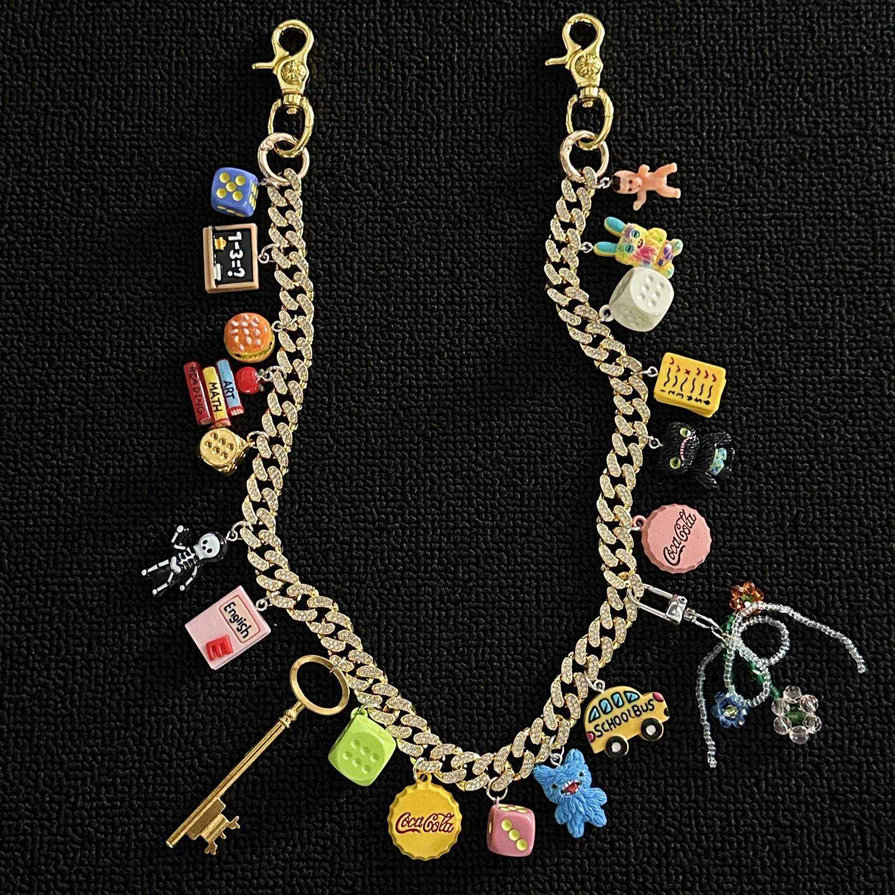 Dopamin-inspirierter kubanischer Kettengürtel mit goldenen Strasssteinen, Promi-Laufsteg-Modeaccessoire und Schlüsselanhänger mit mehreren Nieten – Detail 6