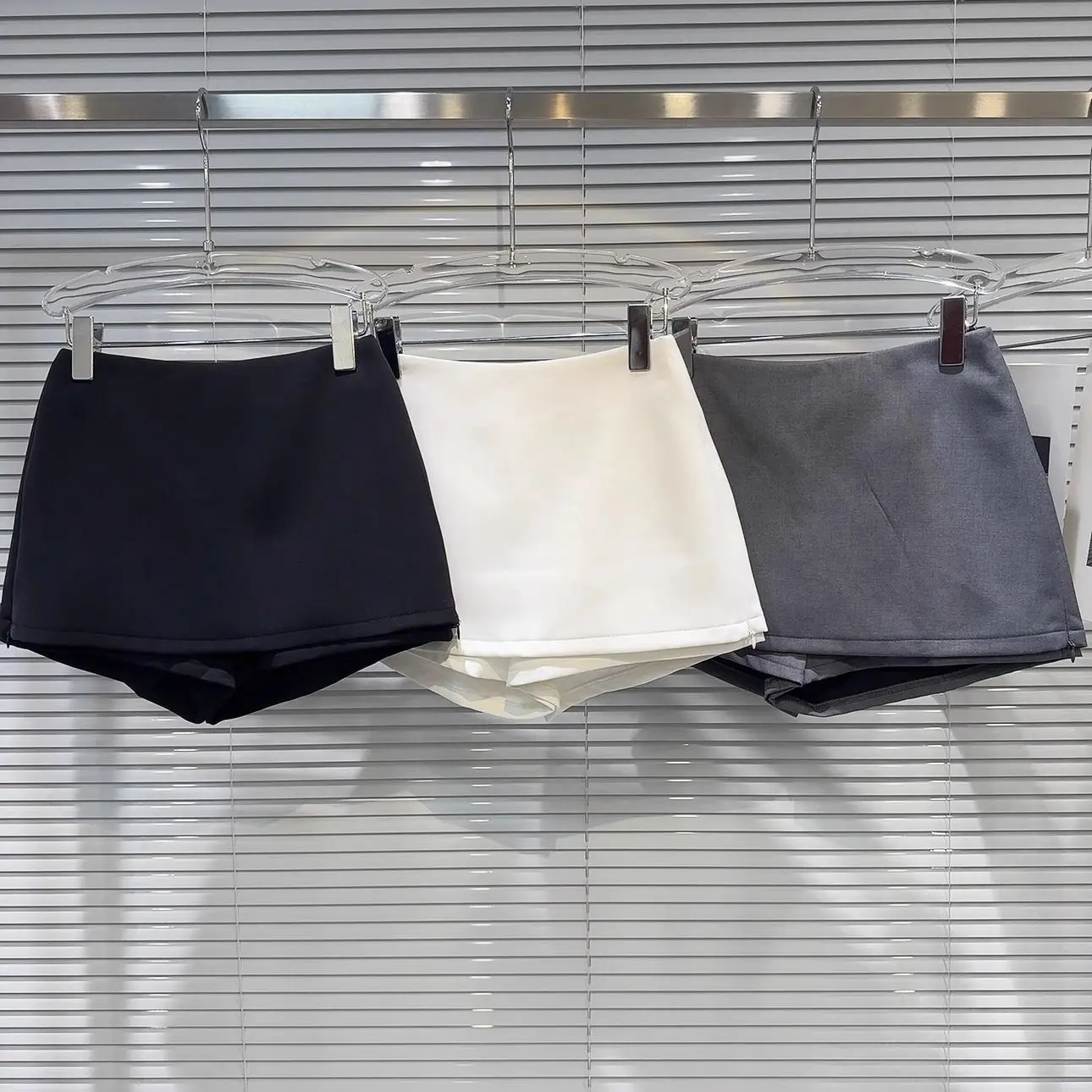 Spring Autumn Low Waist Slimming Short Suit Skirt Fake Two-Piece Trendy Girls Prevent Exposure Business Casual Standard Fit