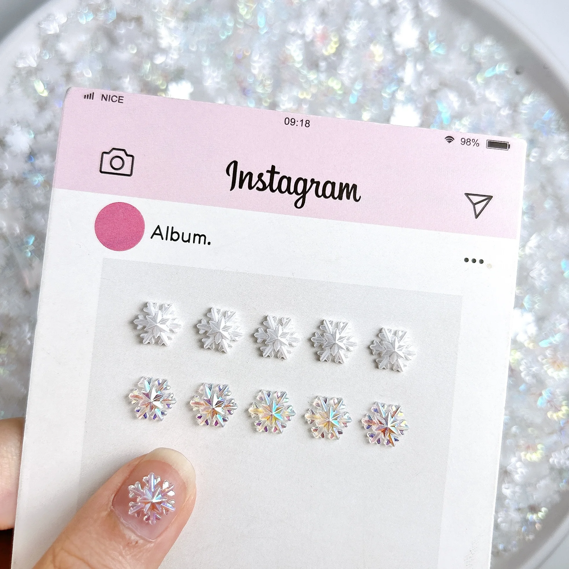 50PCS Transluzente Glänzende Harz Schneeflocke Nail art Dekorationen Minimalistischen Farbverlauf Doppel-schicht Schneeflocke Nagel Charms DIY