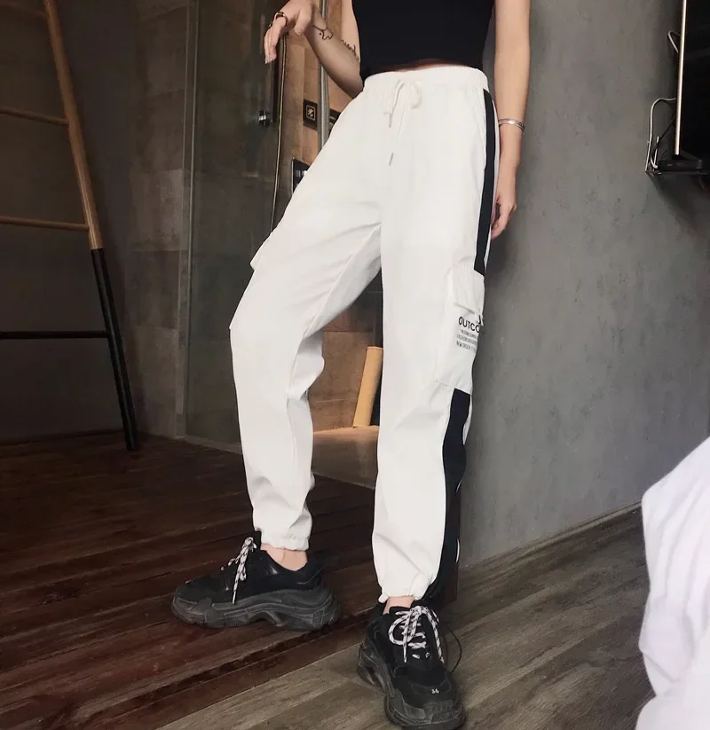Hot Big Pockets Cargo Pants Women High Waist Loose Streetwear Baggy Tactical Trouser Hip Hop 2025 New Joggers Trousers Female