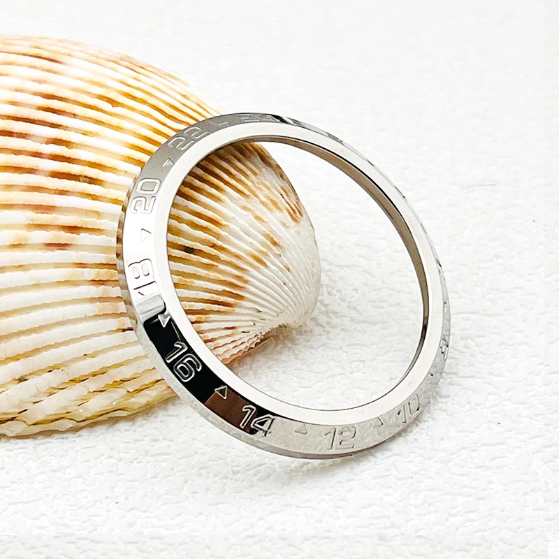 La lunetta della cassa dell'orologio in acciaio inossidabile Seiko 316L adatta per la cassa dell'orologio SKX007 subacquei ruota la lunetta di riparazione dell'orologio da uomo impermeabile