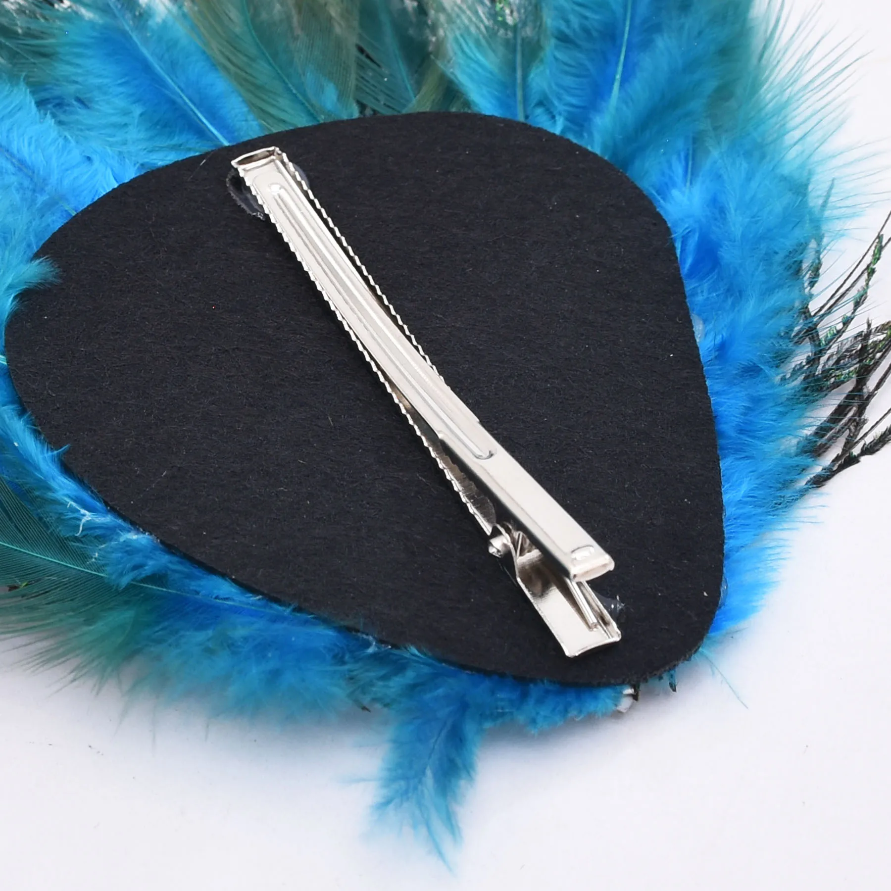 Ethnic Exaggerate Rhinestone Peacock Feather Hair Clip Colorful Feather Side Clip Exquisite Hair Clip