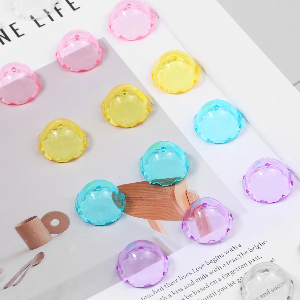 22mm Multicolor Cute Translucent Acrylic Jellyfish Spacer Loose Beads For Jewelry Making Bracelet DIY Earring Pendant Accessorie