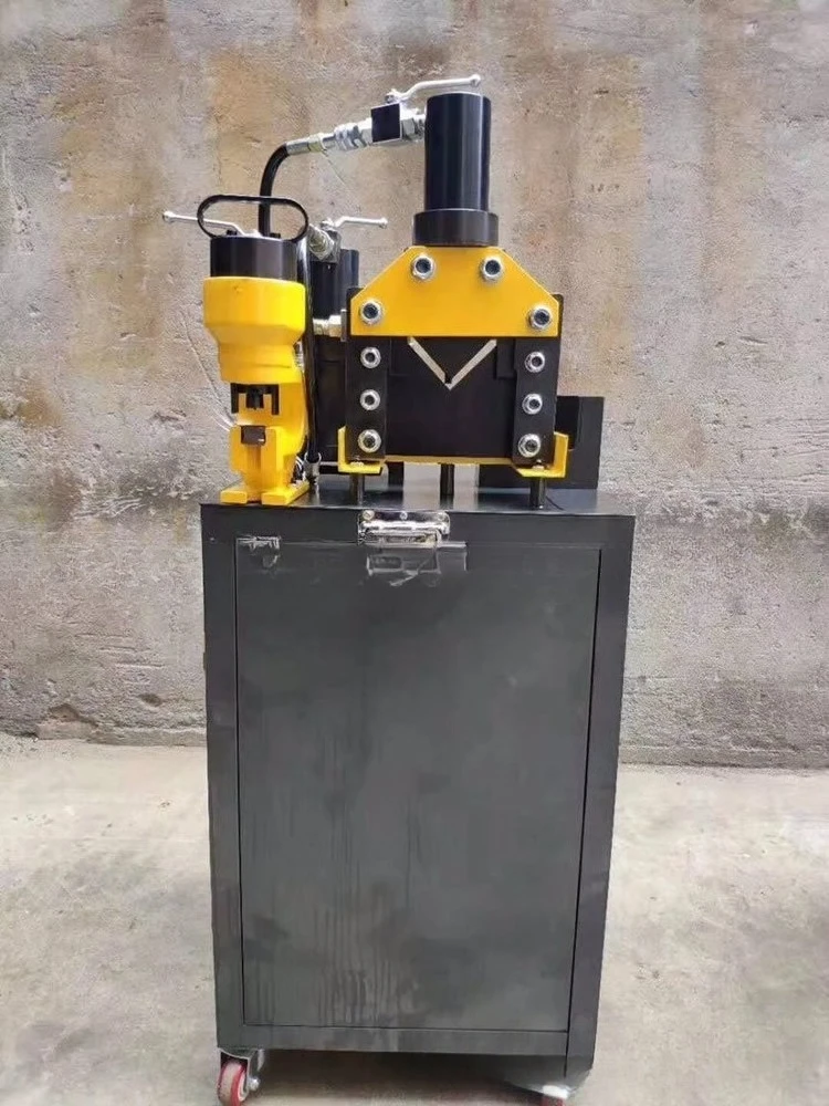 

Multifunctional hydraulic, angle steel, angle iron processing machine 3-in-1 punching, angle breaking, folding machine