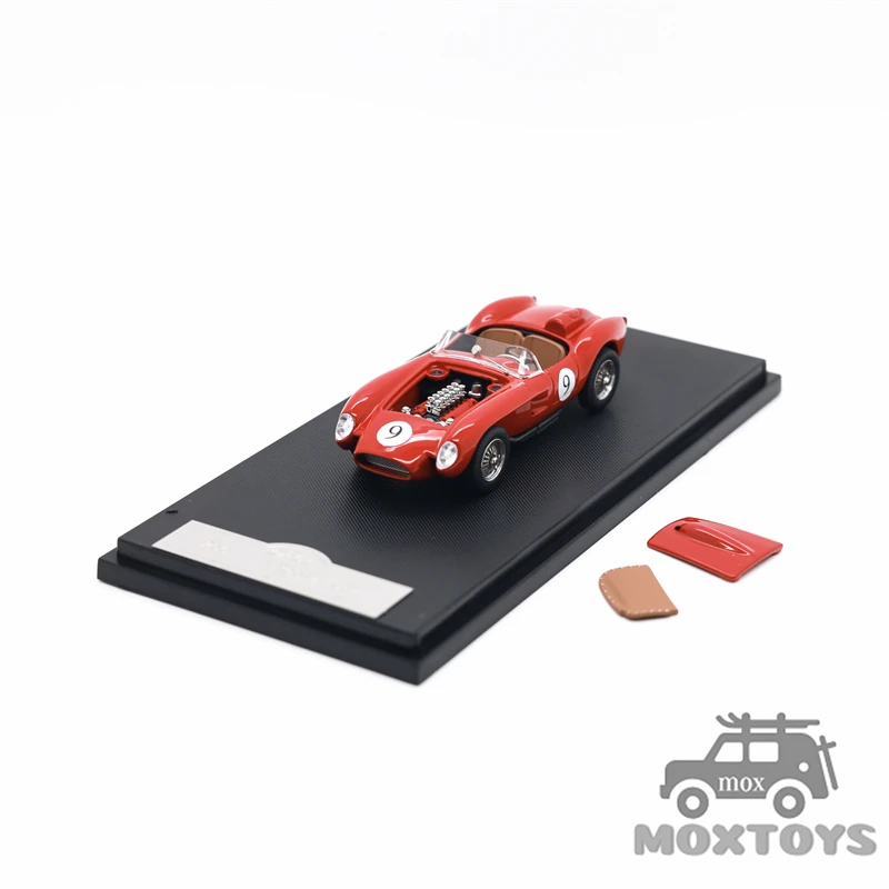 GFCC 1:64 250TR أحمر / أحمر معدني / # 9 / دوائر بيضاء حمراء دييكاست نموذج سيارة