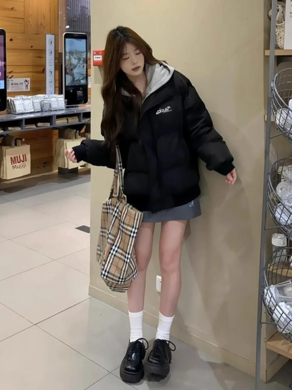 

Women's Thiened Tee-Layer Cotton Jaet Loose Lazy Sle American Retro Autumn Winter New Arrival Korean Version Long Sle...