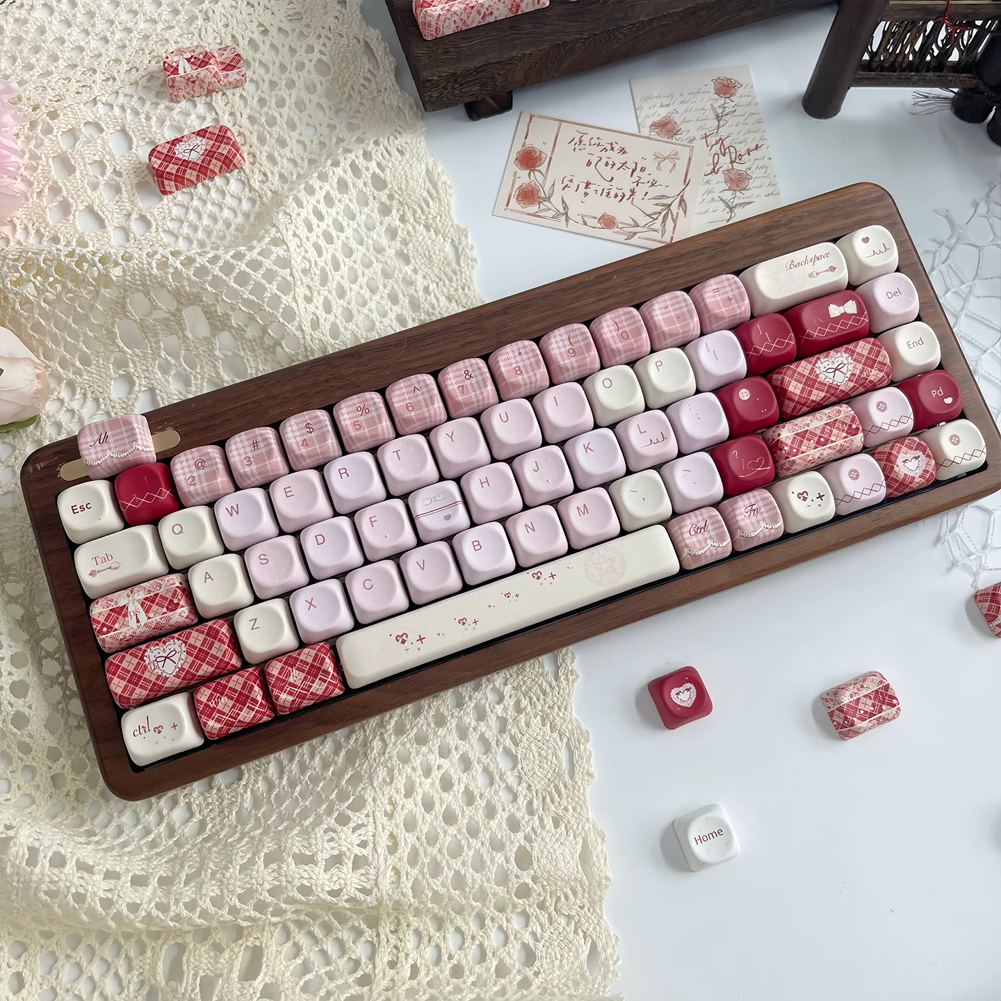 130 Keys Raspberry Diary Dye Sublimation PBT Keycaps MOA Profile Pink Sweet Plaid Keycap for MX Switches Mechanical Keyboard