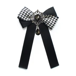 Broche de pajarita de cristal británico Retro para mujer y niña, moda coreana, estilo universitario, cuello de camisa, flor, cinta hecha a mano, alfileres de pajarita