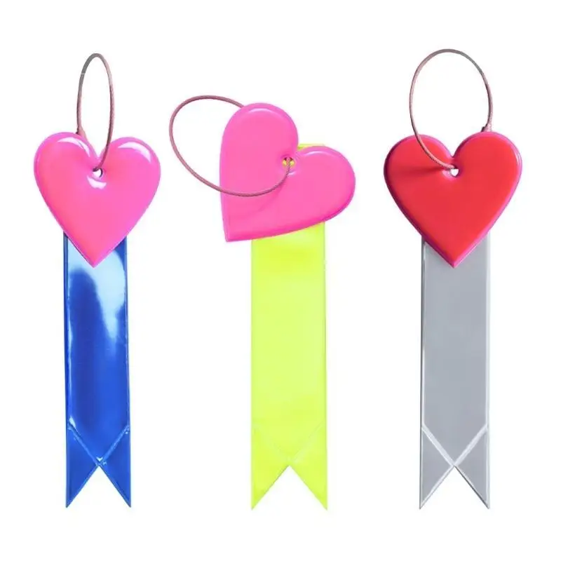 652F Bicycles Creative Reflective Pendants Safe Nighttimes Walking Cycling Pendants Reflective Cycling Accessories