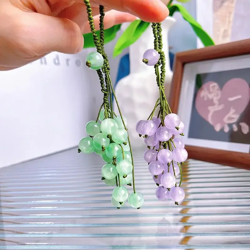 تغيير لون العنب قلادة المفاتيح DIY المنسوجة يدويا المواد حزمة حبة مفتاح السيارة على ظهره قلادة ملحقات للتزيين