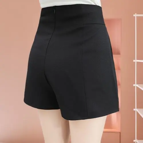

Шорты женские деловые офисные облегающие с высокой талией прямые плиссированные минималистичные элегантные повседневные черные серые белые бежевые спецодежда